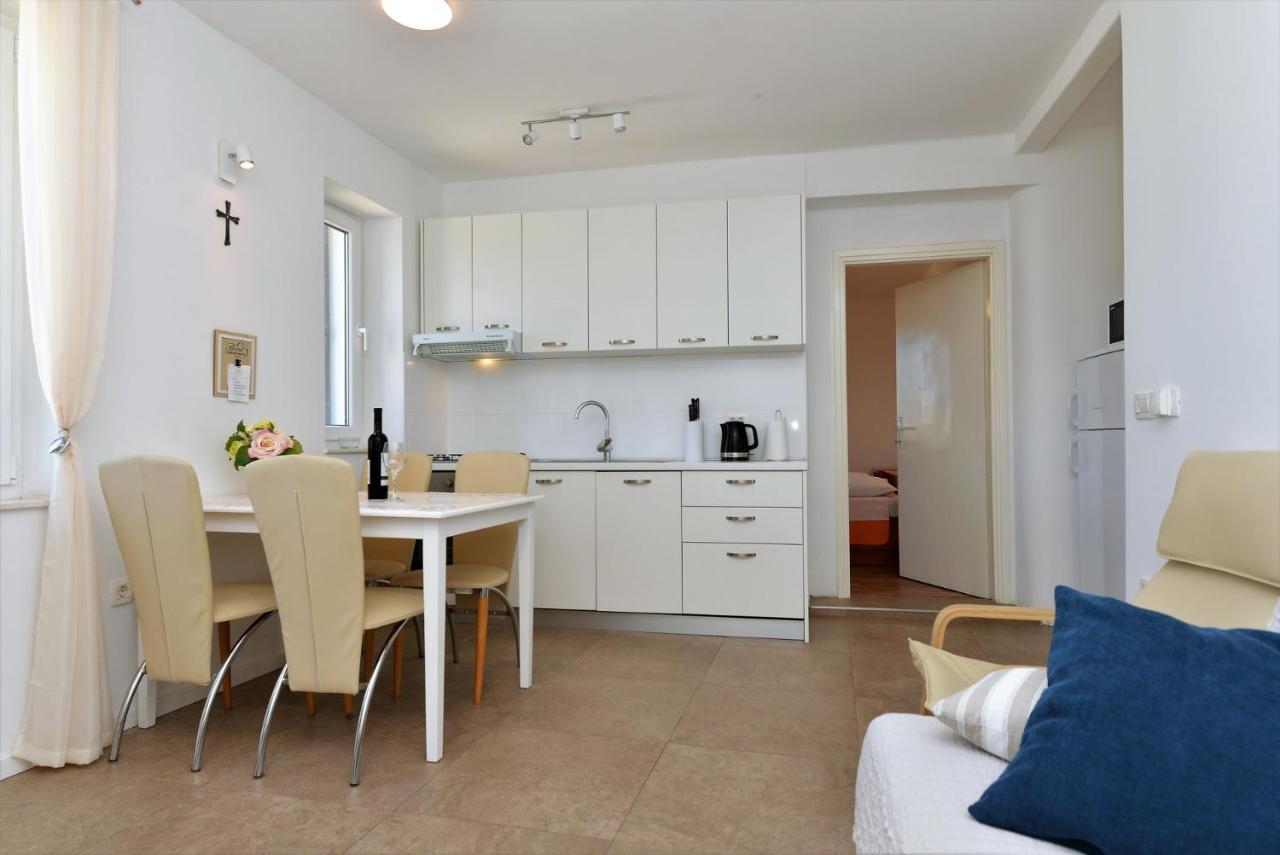 Beach Apartment Vami With Sea View Μούρτερ Εξωτερικό φωτογραφία