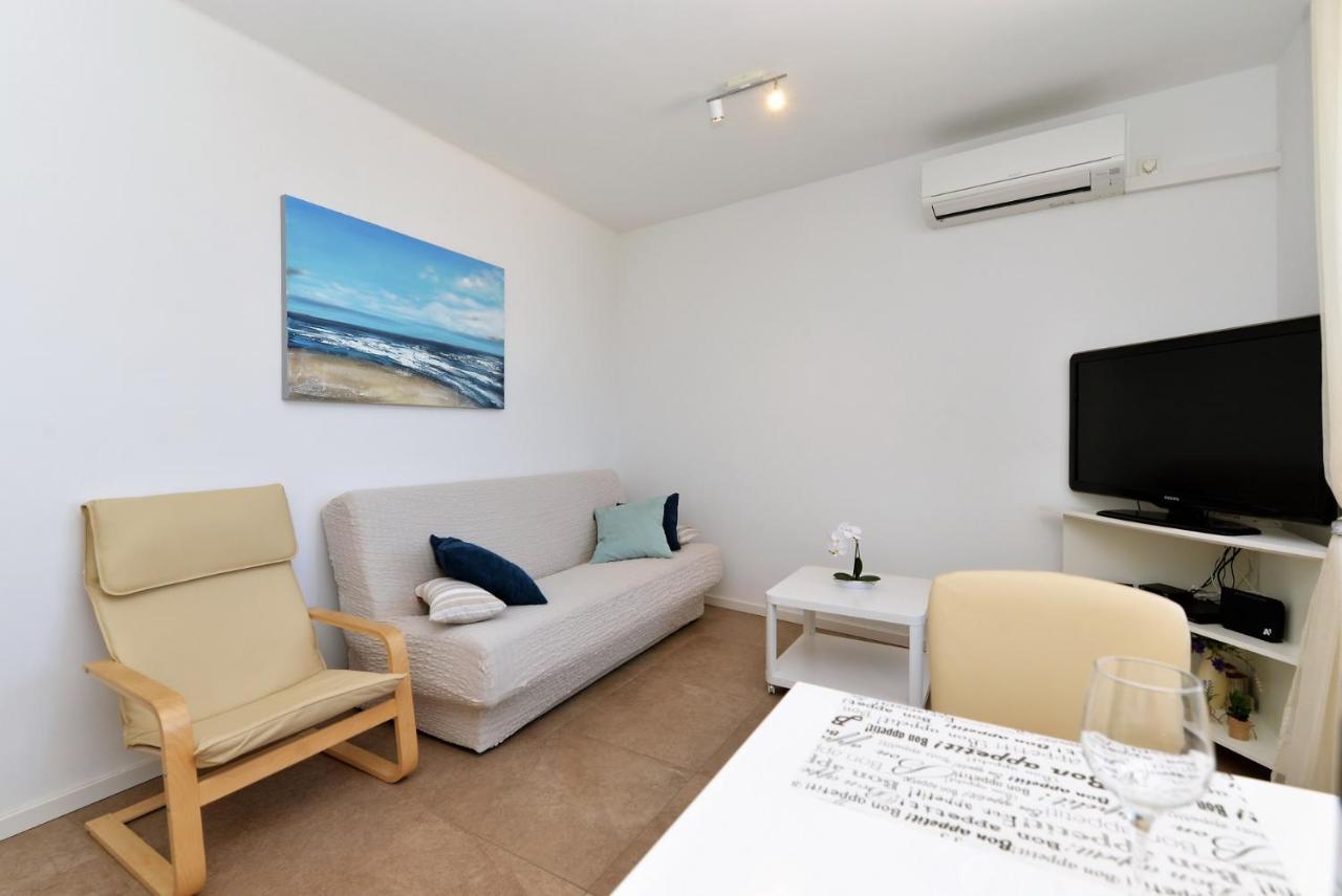 Beach Apartment Vami With Sea View Μούρτερ Εξωτερικό φωτογραφία