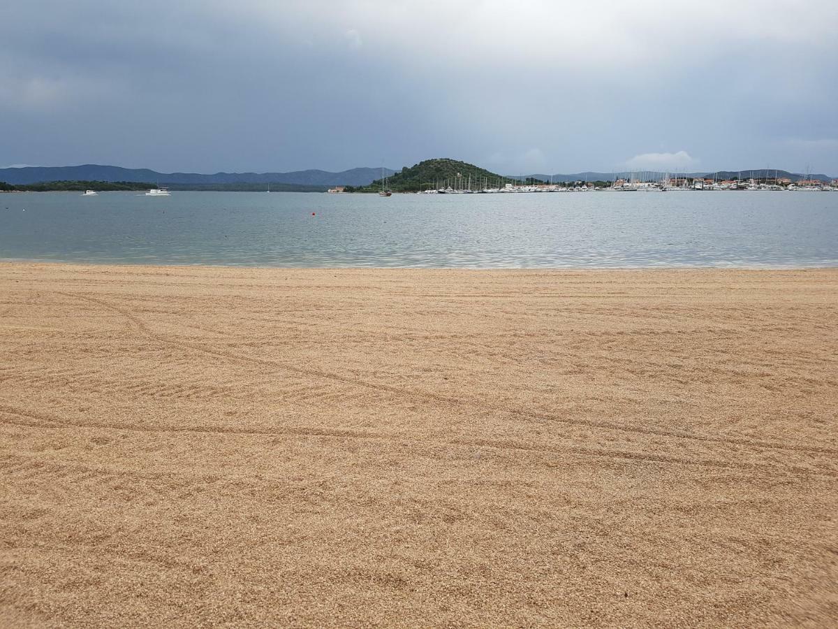 Beach Apartment Vami With Sea View Μούρτερ Εξωτερικό φωτογραφία