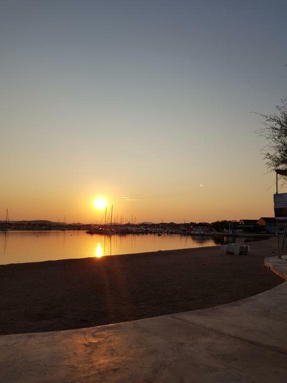 Beach Apartment Vami With Sea View Μούρτερ Εξωτερικό φωτογραφία